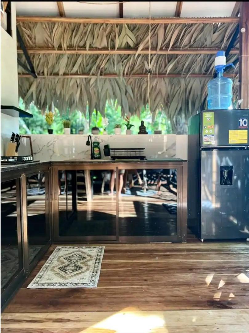 Evolution House Jungle Oasis Villa Hone Creek Eksteriør bilde